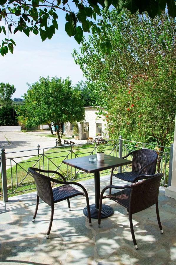 Hotel Marathia Arta Exterior photo