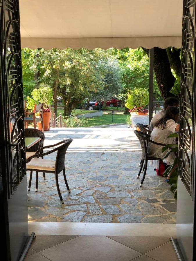 Hotel Marathia Arta Exterior photo